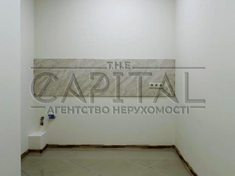 коммерческая по адресу Николая Михновского бульв. (Дружбы Народов), 14-16