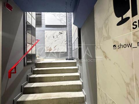 коммерческая по адресу Днепровская набережная ул., 18