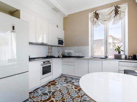 будинок за адресою Костянтинівська вул.