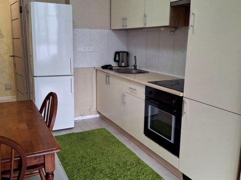 квартира за адресою Героїв Небесної Сотні просп., 40/1