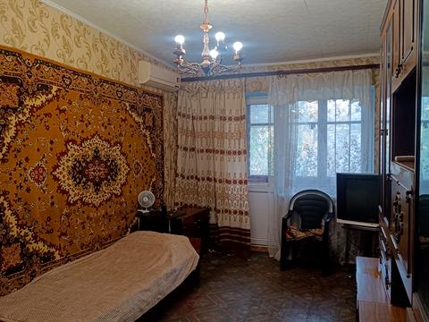 квартира за адресою Космонавтів вул., 33