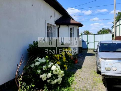 будинок за адресою Центральна вул.