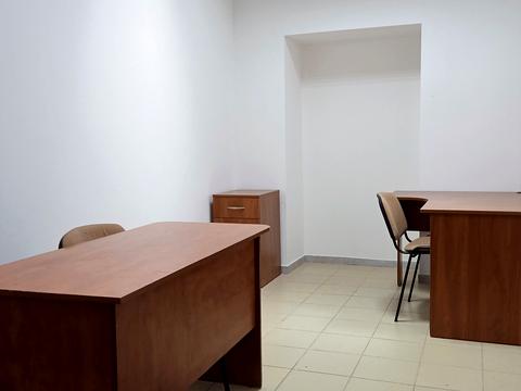 комерційна за адресою Юрія Вороного вул., 45