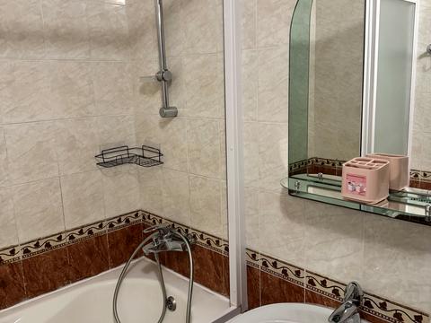 квартира за адресою Ореста Васкула вул., 8