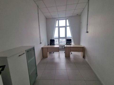 комерційна за адресою Кловський узвіз, 7