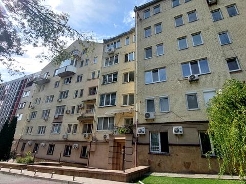 комерційна за адресою Лук'янівська вул., 69