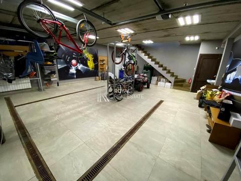 будинок за адресою Пироговська вул.