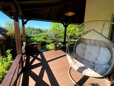 будинок за адресою Пироговська вул.