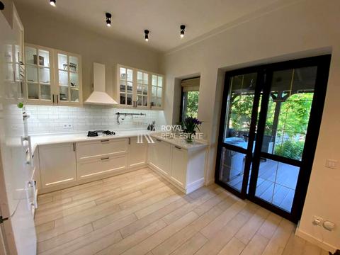 будинок за адресою Ватутіна пров.