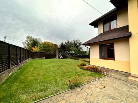 дом по адресу Лесі Українки