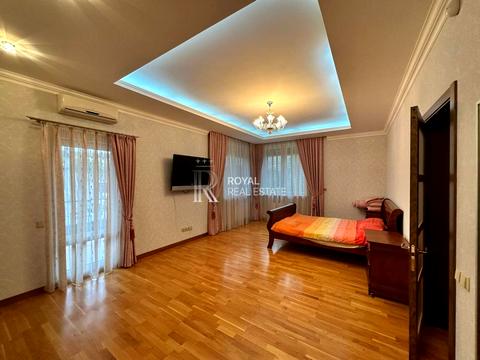 дом по адресу Лесі Українки