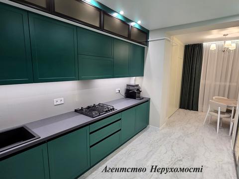 квартира по адресу Радісна, 2