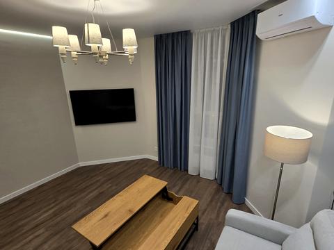 квартира по адресу Радісна, 2