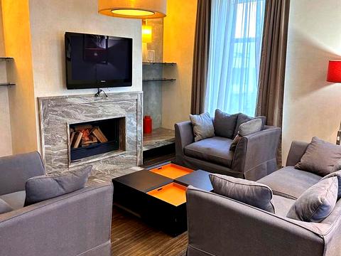 квартира за адресою Шовковична вул., 30-А