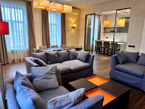 квартира за адресою Шовковична вул., 30-А