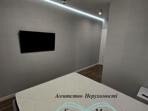 квартира по адресу Радісна, 2