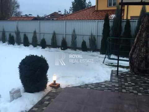 будинок за адресою Анатолія Солов'яненка вул.