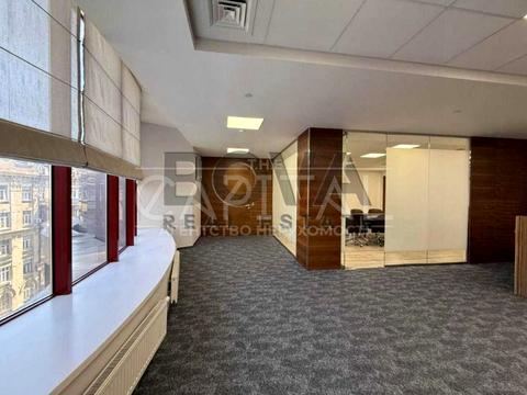 комерційна за адресою Січових Стрільців вул. (Артема), 23