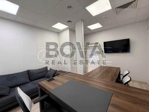 комерційна за адресою Січових Стрільців вул. (Артема), 23