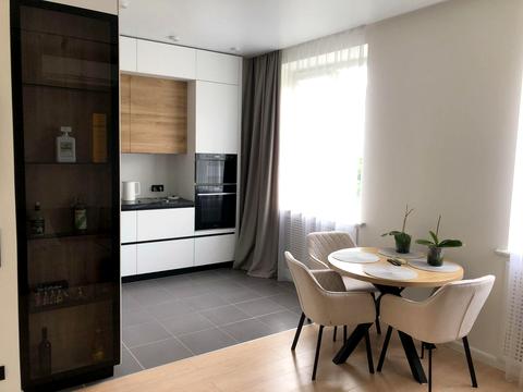 квартира по адресу Александровский просп. (Косиора), 122а