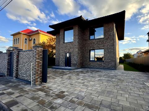 будинок за адресою Доброго Дуба вул.