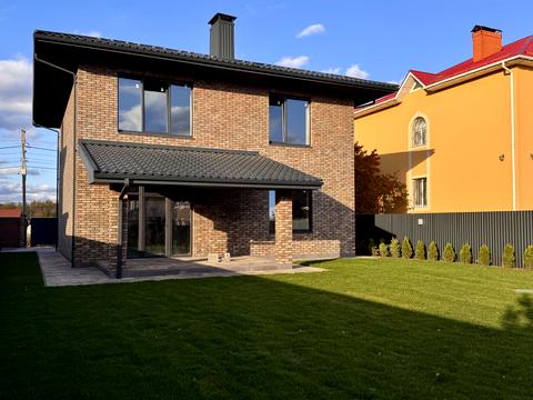 будинок за адресою Доброго Дуба вул.