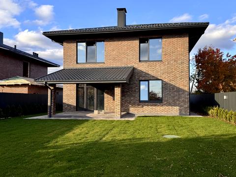 будинок за адресою Доброго Дуба вул.