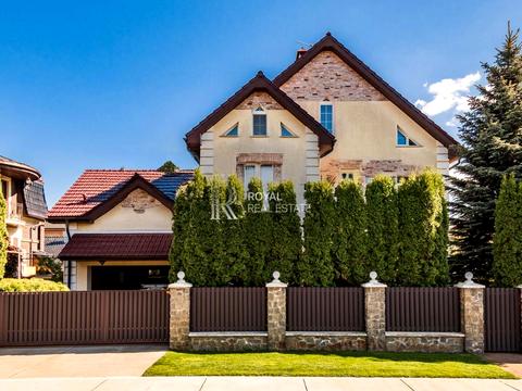 будинок за адресою Квіткові Луки вул.