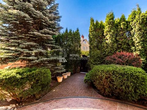 будинок за адресою Квіткові Луки вул.