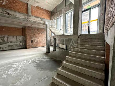 комерційна за адресою Василя Тютюнника вул. (Анрі Барбюса), 39/2