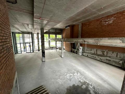 комерційна за адресою Василя Тютюнника вул. (Анрі Барбюса), 39/2