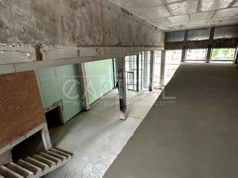 комерційна за адресою Василя Тютюнника вул. (Анрі Барбюса), 39/2