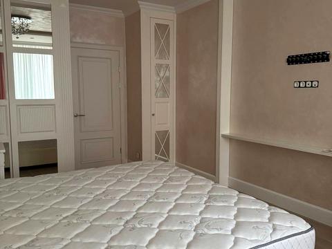 квартира за адресою Феодосійська вул., 2-Л