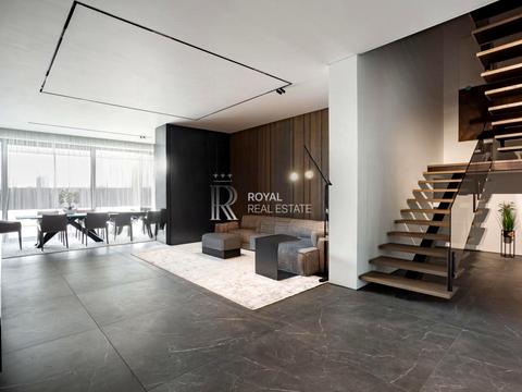 будинок за адресою Лютнева вул.