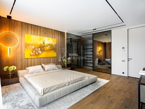 будинок за адресою Лютнева вул.