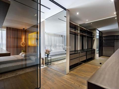 будинок за адресою Лютнева вул.