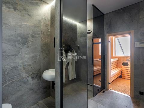 будинок за адресою Лютнева вул.