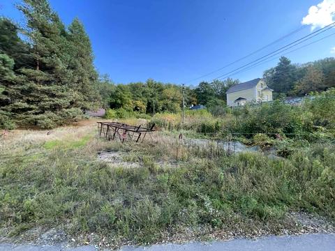 ділянка за адресою 