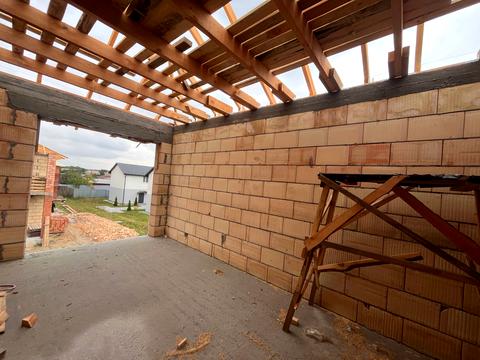 будинок за адресою Польова вул.