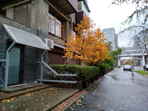 комерційна за адресою Харків, Незалежності просп. (Правди), 5 (п1-п8)