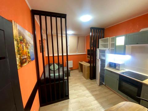 квартира по адресу Олены Пчилки ул., 3-Д