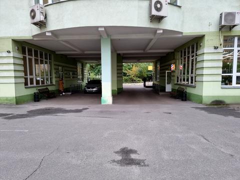 коммерческая по адресу Днепровская набережная ул., 25-Б