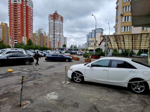 коммерческая по адресу Днепровская набережная ул., 25-Б