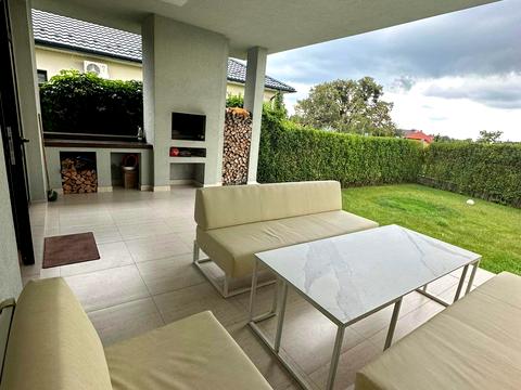 дом по адресу Университетская ул.