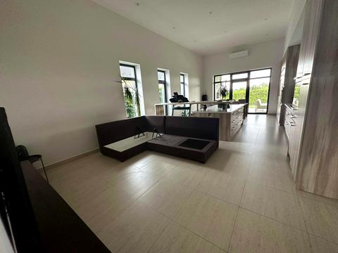 дом по адресу Университетская ул.