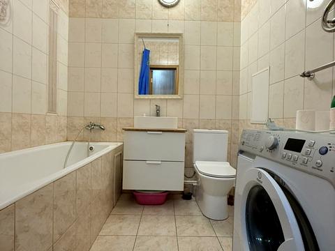 квартира за адресою Воскресенська вул., 12-В