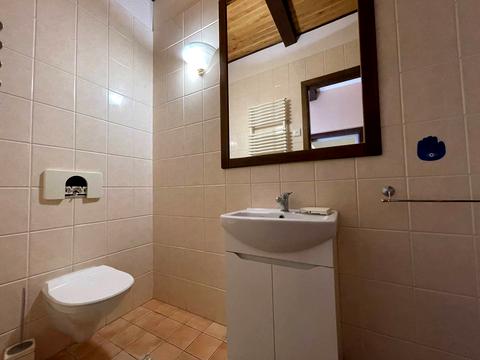 будинок за адресою Анатолія Солов'яненка вул.