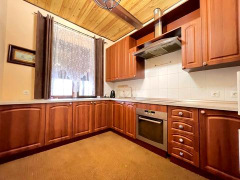 будинок за адресою Анатолія Солов'яненка вул.