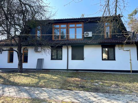 будинок за адресою Анатолія Солов'яненка вул.