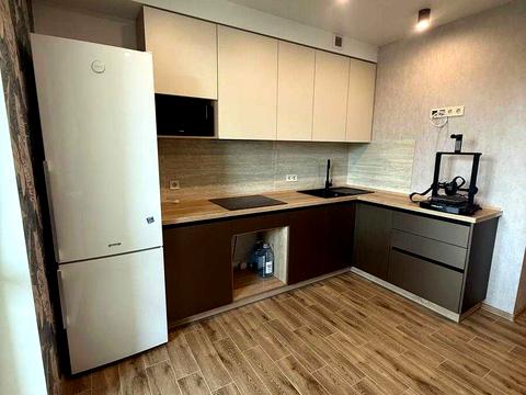 квартира за адресою Льва Ландау просп. (50-річчя СРСР), 52-А